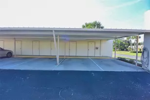 11110 Carriage Hill Dr, Port Richey, FL 34668 - Photo 20