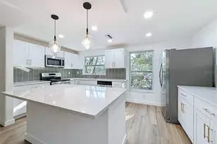 1406 S Lake Ave, Clearwater, FL 33756 - Photo 6