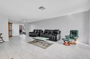 7099 Pond View Ct, Spring Hill, FL 34606 - Photo 8