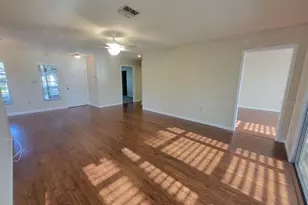 4831 Grist Mill Cir, New Port Richey, FL 34655 - Photo 4