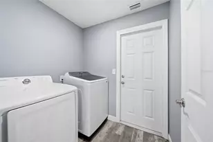 9823 Sunnyoak Dr, Riverview, FL 33569 - Photo 30