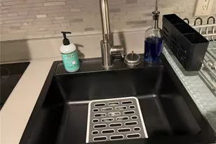 1983 Abrico Dr, Lutz, FL 33558 - Photo 26