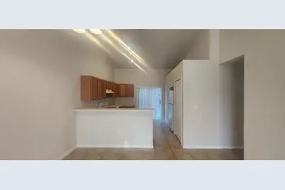 7411 Canterbury Street, Spring Hill, FL 34606 - Photo 4