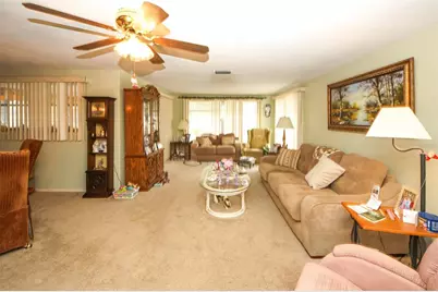 10638 Oak Hill Drive, Port Richey, FL 34668 - Photo 6