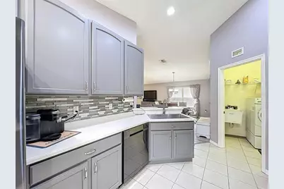 189 Center Oak Circle, Spring Hill, FL 34609 - Photo 16