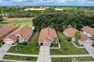 189 Center Oak Cir, Spring Hill, FL 34609 - Photo 4