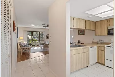 6606 Brambleleaf Drive, Spring Hill, FL 34606 - Photo 12