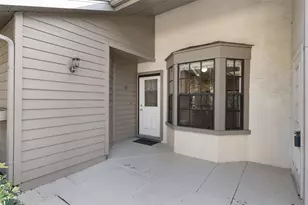 6606 Brambleleaf Dr, Spring Hill, FL 34606 - Photo 2