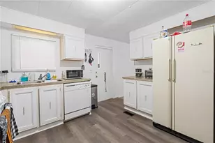 3617 Cr 406, Lake Panasoffkee, FL 33538 - Photo 10