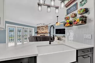 1170 Falcon Ridge Ln, Palm Harbor, FL 34683 - Photo 12