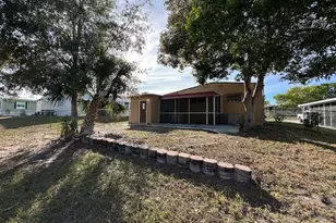 7402 Eastern Cir Dr, Brooksville, FL 34613 - Photo 12