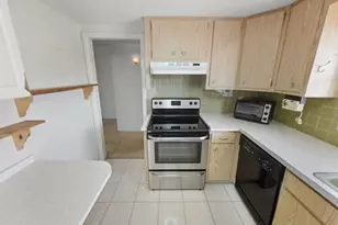 7903 Valmy Ln, Port Richey, FL 34668 - Photo 12