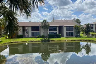 3840 N Lake Dr, Tampa, FL 33614 - Photo 2