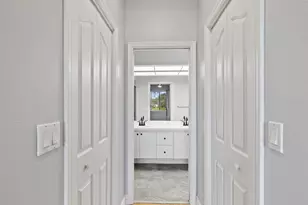 11723 Foxworth Ln, New Port Richey, FL 34654 - Photo 10