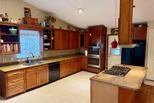 2635 Glenview Dr, Land O Lakes, FL 34639 - Photo 2