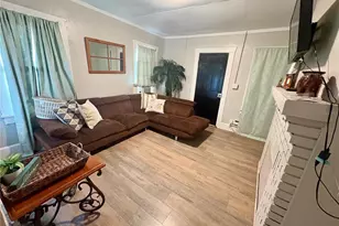 1145 16th Ave S, Saint Petersburg, FL 33705 - Photo 12