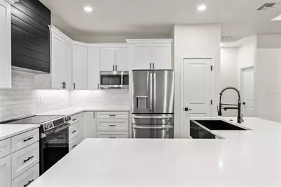 11374 Paramount Avenue, Weeki Wachee, FL 34614 - Photo 14