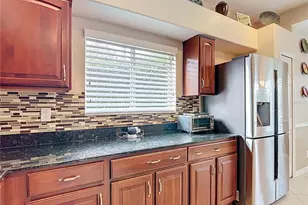 4217 Fishermans Lake Dr, Lutz, FL 33558 - Photo 16