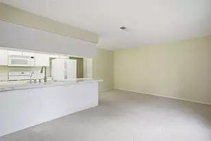 10535 Hardwood Ct, Port Richey, FL 34668 - Photo 14