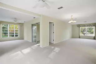 10535 Hardwood Ct, Port Richey, FL 34668 - Photo 8