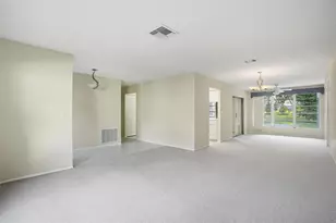 10535 Hardwood Ct, Port Richey, FL 34668 - Photo 4