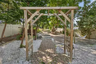 1907 Bayshore Ct, Safety Harbor, FL 34695 - Photo 48