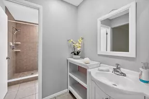 1907 Bayshore Ct, Safety Harbor, FL 34695 - Photo 38