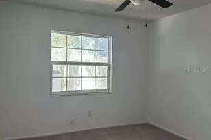 13006 Leverington St, Tampa, FL 33624 - Photo 6