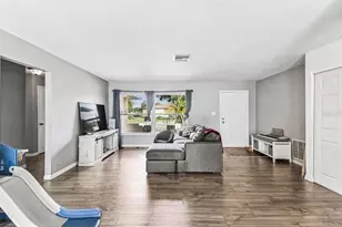 7112 Vista Way, Port Richey, FL 34668 - Photo 8