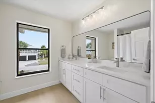 1821 NW 20th Ave, Crystal River, FL 34428 - Photo 44