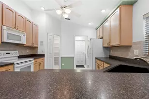 11330 Leeds Dr, Spring Hill, FL 34609 - Photo 36
