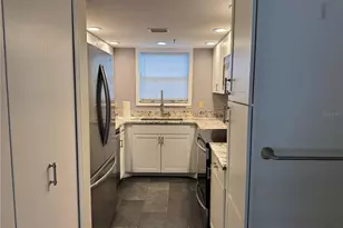 2210 Vista Del Sol Cir, Lutz, FL 33558 - Photo 14