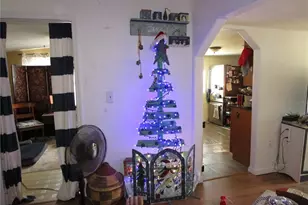 17609 Bathurst Ave, Spring Hill, FL 34610 - Photo 10