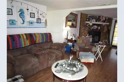 17609 Bathurst Avenue, Spring Hill, FL 34610 - Photo 12