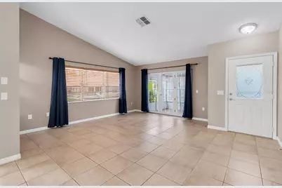 4745 Vicksburg Court, New Port Richey, FL 34655 - Photo 4