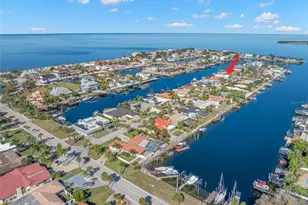 5451 Windward Way, New Port Richey, FL 34652 - Photo 38