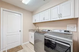 9428 Apple Dumpling Ct, Weeki Wachee, FL 34613 - Photo 26