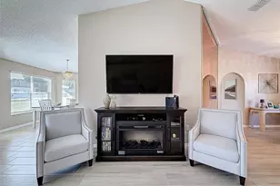 9428 Apple Dumpling Ct, Weeki Wachee, FL 34613 - Photo 6