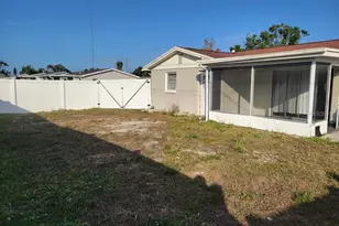 3608 Brompton Dr, Holiday, FL 34691 - Photo 24