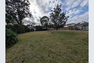 1117 Lakemont Drive, Valrico, FL 33594 - Photo 32