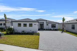 14443 Coastal Woodland Ln, Parrish, FL 34219 - Photo 2