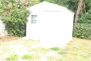 5140 Courtland Rd, Spring Hill, FL 34608 - Photo 20