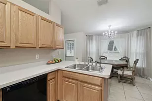 270 Planter Rd, Spring Hill, FL 34606 - Photo 12