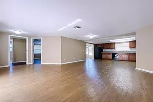 7201 Maplehurst Dr, Port Richey, FL 34668 - Photo 12