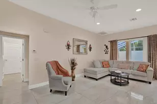 7190 Raymond Pl, Spring Hill, FL 34607 - Photo 12