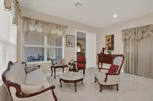 7190 Raymond Pl, Spring Hill, FL 34607 - Photo 8