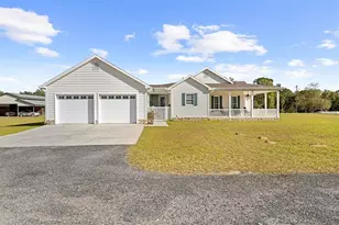 5425 Glorious Trl, Brooksville, FL 34602 - Photo 2
