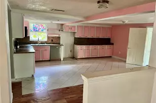 6063 Airmont Dr, Spring Hill, FL 34606 - Photo 6