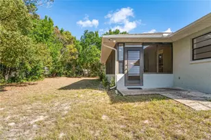 10237 Carrin Rd, Spring Hill, FL 34608 - Photo 28