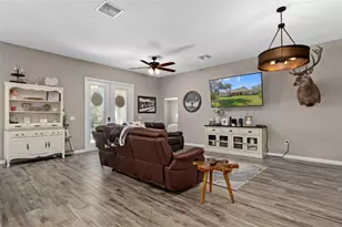 3076 N Stirrup Dr, Beverly Hills, FL 34465 - Photo 8